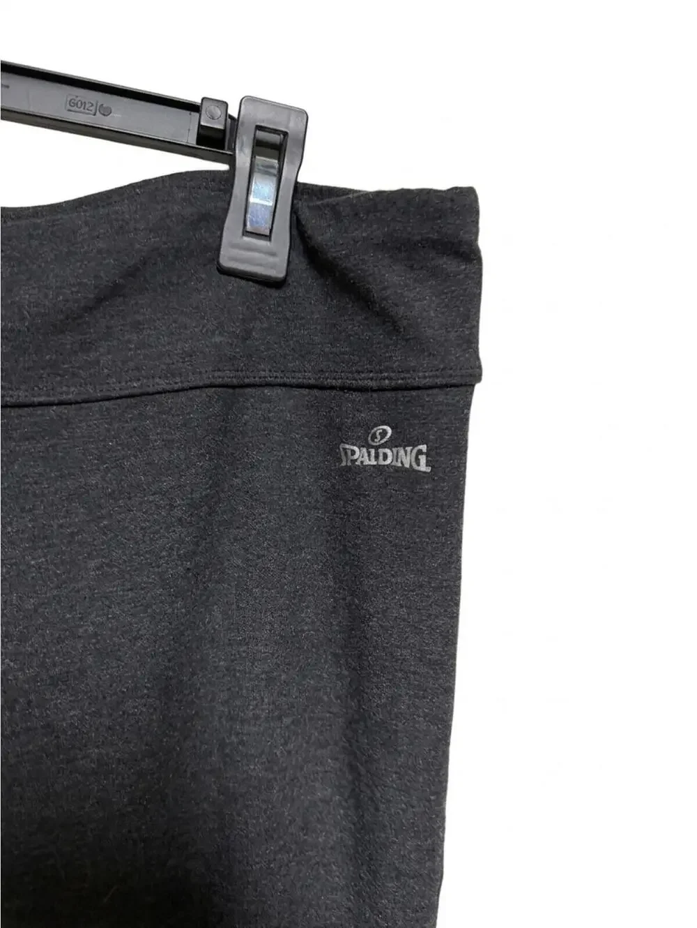 Spalding flare leg leggings size xl in a Heather gray - Picture 4 of 7